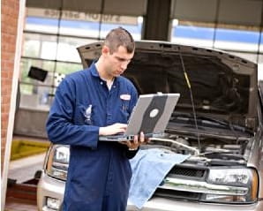 Auto repair and commercial fleet and truck maintenance shop in Concord CA