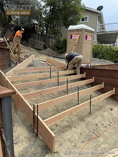 Wood retaining wall construction with steel I-beams in Moraga Campolindo neighborhood